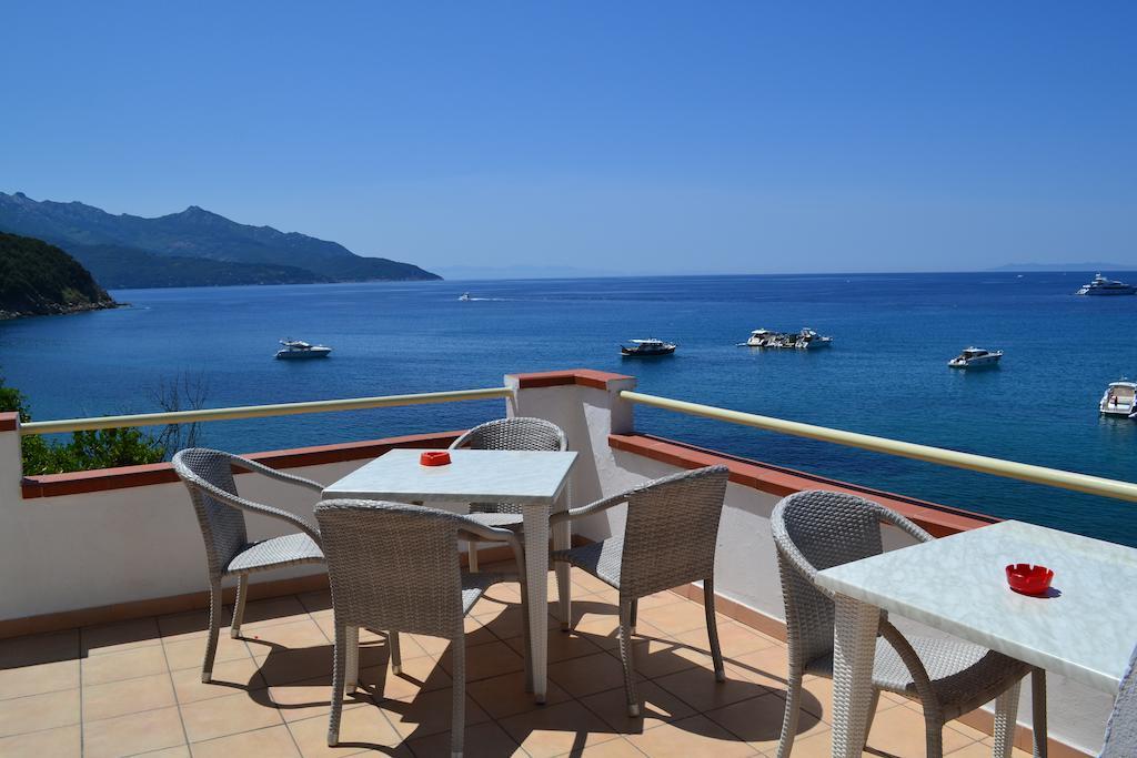 Hotel Scoglio Bianco Portoferraio Exterior photo